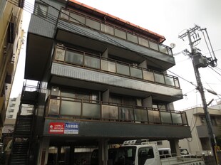 阪口マンションの物件外観写真